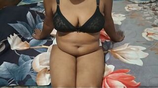 chubby hot indian stepsis pamela enjoying a hard bang session with big cocked guy Video