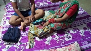 Indian bhabha enjoying village fucking and orgasms Video