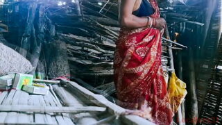 Indian Mallu Bhabi Standing Doggystyle Fucked By Dewar In Outdoor Video