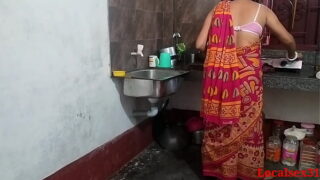 Tamil Aunty And Boyfriend First Time Sex In The Kitchen Video