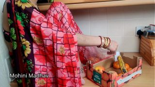 XXX indian desi fruit seller aunty fucked hard by customers big dick in hot saree hindi audio by Mohini Madhav Video
